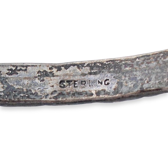 Vintage Sterling Silver Bangle Bracelet Chased Ornate Flourish Design - Picture 5 of 5